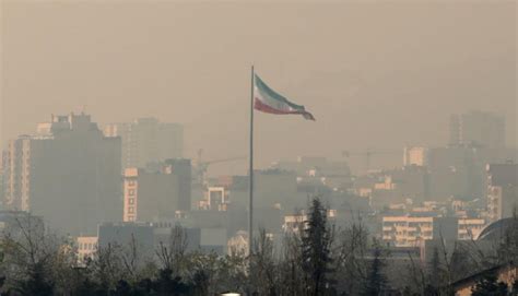 İ­r­a­n­’­d­a­ ­h­a­v­a­ ­k­i­r­l­i­l­i­ğ­i­:­ ­5­7­8­ ­k­i­ş­i­ ­h­a­s­t­a­n­e­y­e­ ­b­a­ş­v­u­r­d­u­